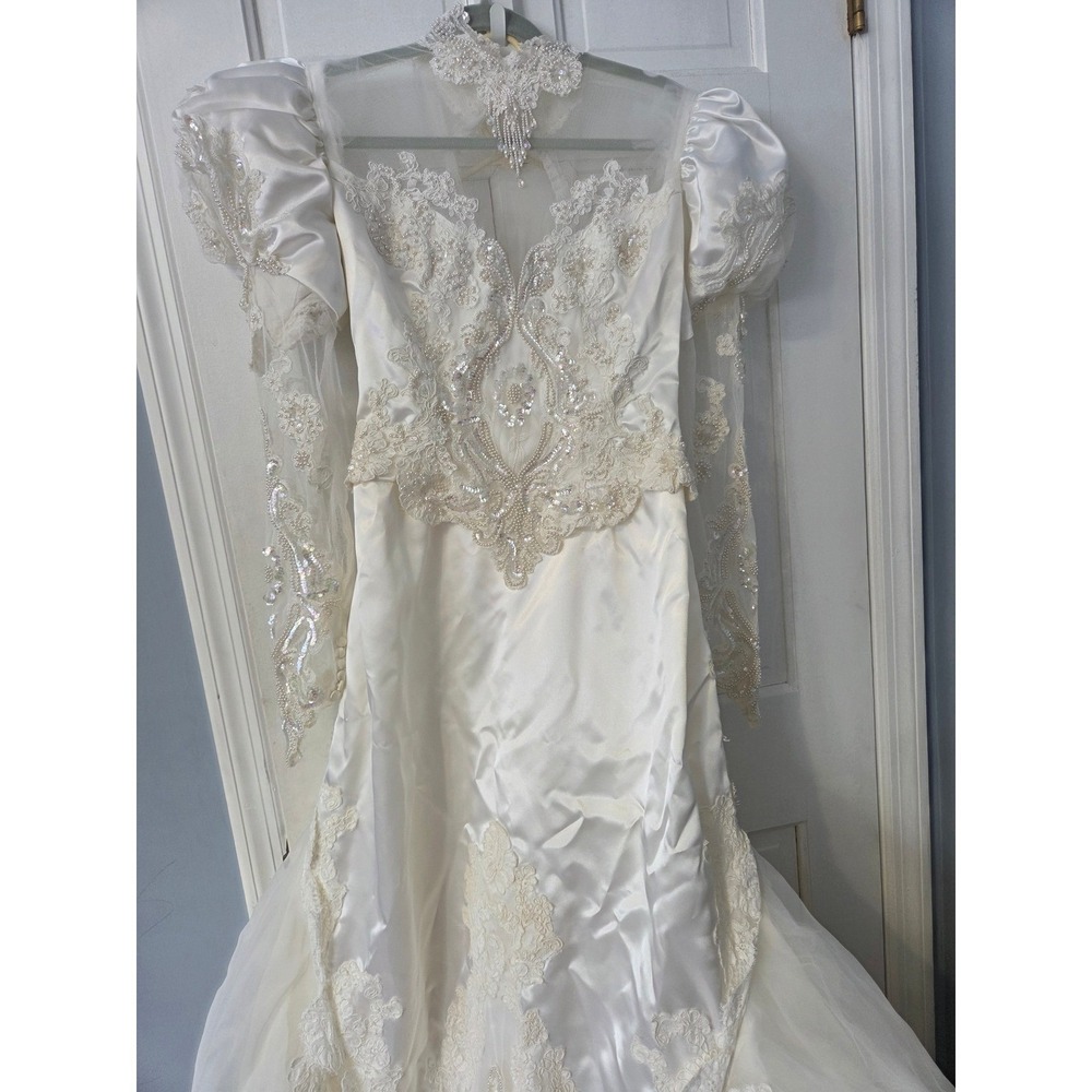 Eve of Milady Ivory Pearl Lace Puff Sleeve Gown Size 12 Bridgerton Regency Glam - Picture 9 of 13